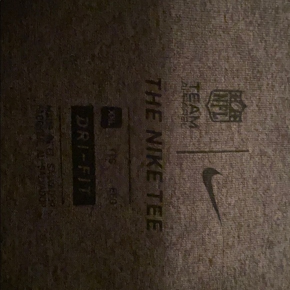 Raiders shirt - Picture 2 of 3